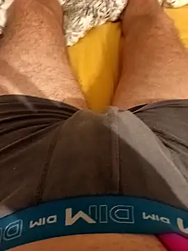 Dam70 online show from October 3, 8:25 pm