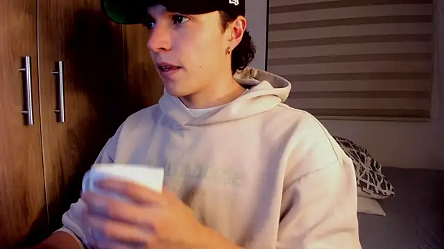 Mastrangelo xxx online show from February 3, 3:48 am