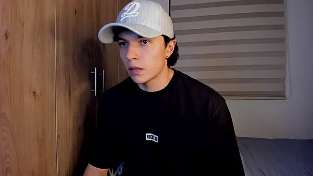 Mastrangelo xxx online show from February 4, 6:41 am