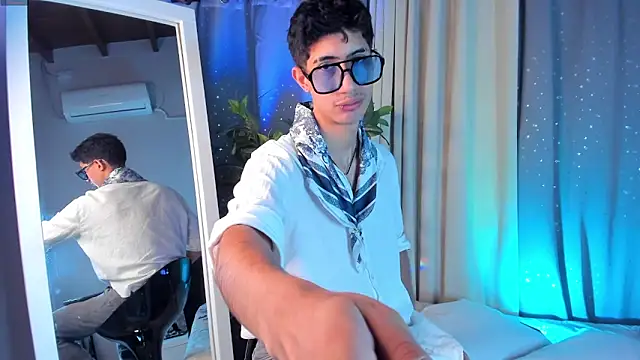 NovaaWheler online show from September 11, 3:44 pm