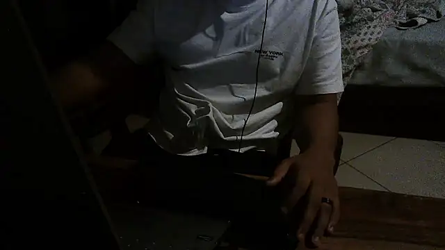 optimalperformance7093 online show from January 15, 6:10 pm