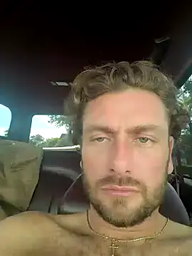 gronammo85 online show from September 9, 9:13 pm