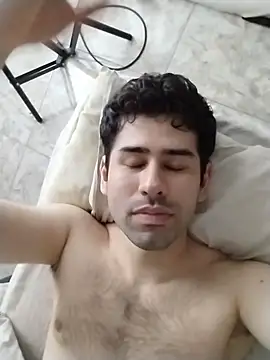 danicrux online show from March 18, 1:35 am