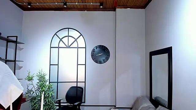 Georgina Palacios  online show from February 15, 4:18 am