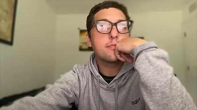 Milflover96 online show from October 31, 3:26 pm