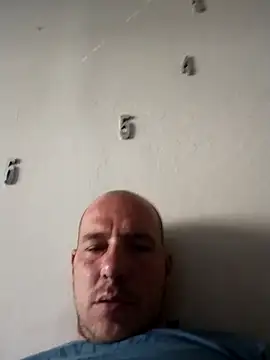 jarous32- online show from May 25, 3:18 pm