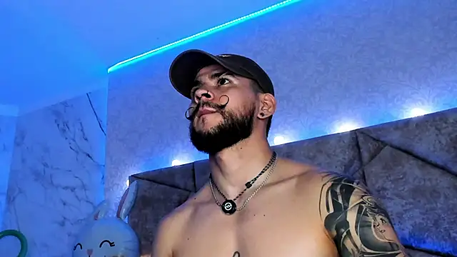 DickGriffith  online show from March 27, 3:02 pm