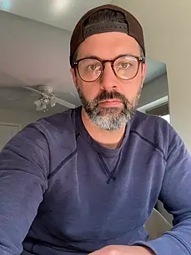 plaintreebull online show from March 26, 3:38 pm