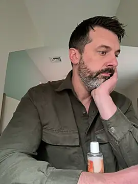 plaintreebull online show from March 16, 5:06 pm