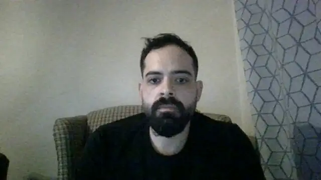 guccititi online show from March 8, 10:58 pm