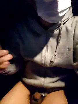 yqaelx online show from March 6, 4:28 pm