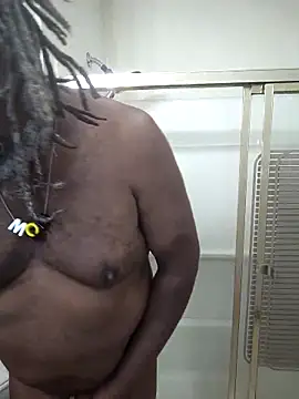 Snapshot of KingSlim56 chatting on October 11, 2:21 pm KingSlim56 online show from October 11, 2:21 pm