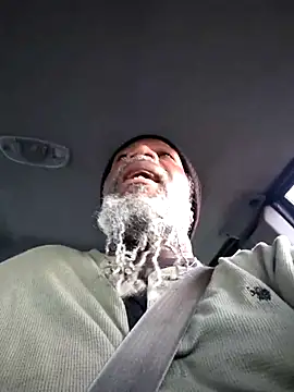 Snapshot of KingSlim56 chatting on October 14, 1:23 am KingSlim56 online show from October 14, 1:23 am