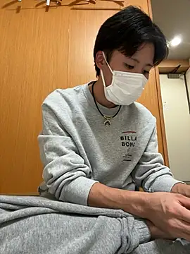 Snapshot of chiba_chan chatting on October 28, 12:18 pm chiba chan online show from October 28, 12:18 pm