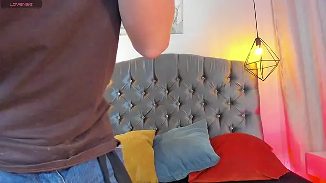 iiangel  online show from October 21, 3:20 am