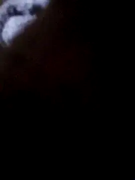 Snapshot of samdavid162 chatting on March 9, 6:06 am samdavid162 online show from March 9, 6:06 am