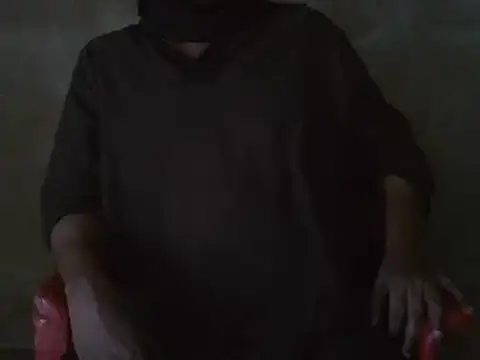 Snapshot of samdavid162 chatting on February 18, 11:44 am samdavid162 online show from February 18, 11:44 am