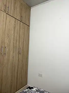 Angelgarcia  online show from February 28, 9:23 pm