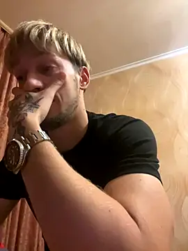 frama666 online show from October 1, 7:51 pm