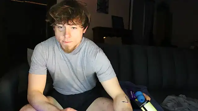 JCstrings online show from April 8, 8:14 am