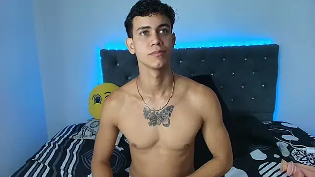 Maximiliano  Fire online show from September 18, 7:16 pm