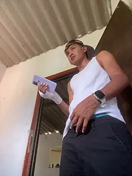 Babyalienqm online show from March 14, 7:10 pm