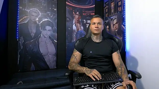 damian c12 online show from April 6, 10:32 pm