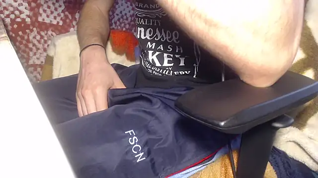 GreekDaddyNickOfficial online show from November 1, 8:51 am