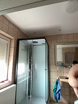 xy monkeyBigCock online show from March 21, 9:36 am