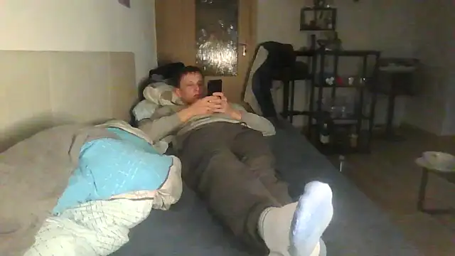 spritzer182 online show from November 8, 3:15 pm