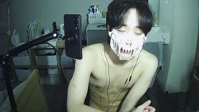 sdamvo2 online show from July 18, 8:09 am