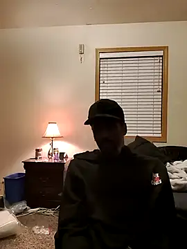 Snapshot of BadazzRXL chatting on October 13, 2:28 am BadazzRXL online show from October 13, 2:28 am