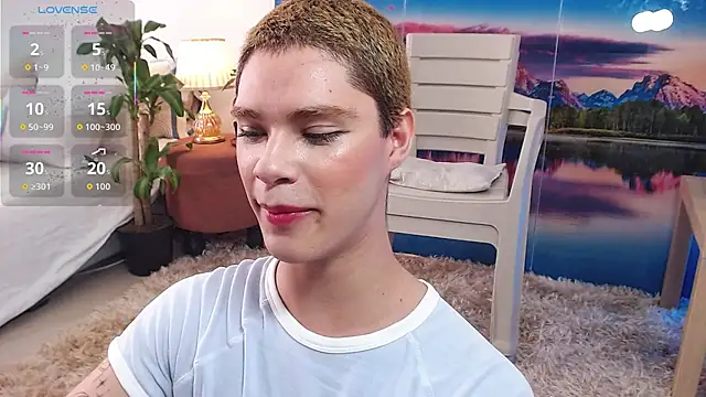 juanes puthee online show from October 15, 7:10 pm