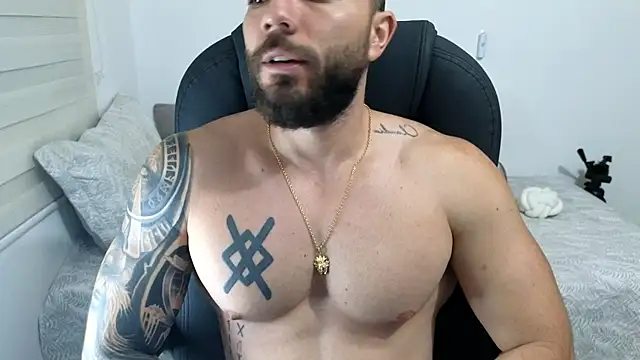 Isaac Carter online show from April 5, 10:45 am