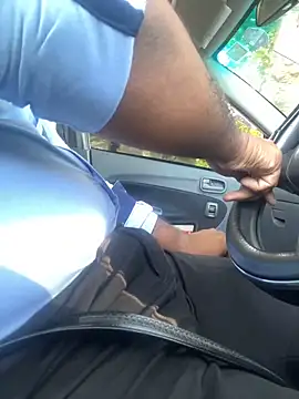 dam-her-boy online show from March 20, 10:30 am