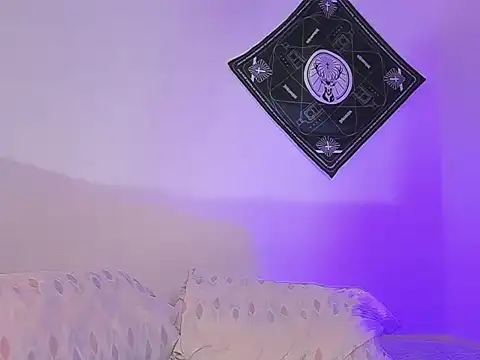 samevansx  online show from April 9, 4:46 pm