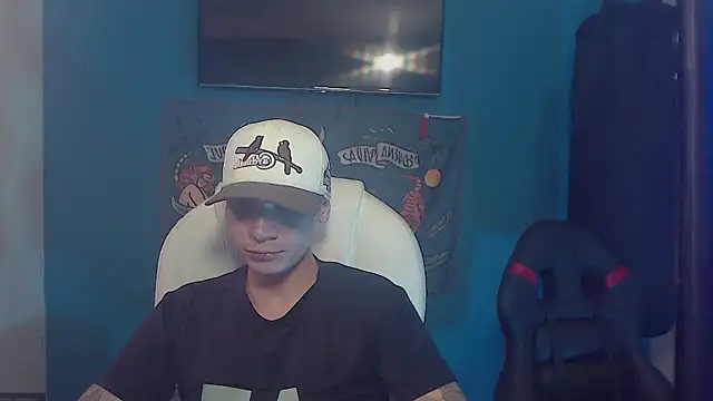 Burperking420  online show from February 4, 8:37 pm