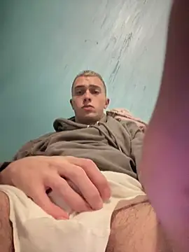 milan8886 online show from October 29, 6:33 pm