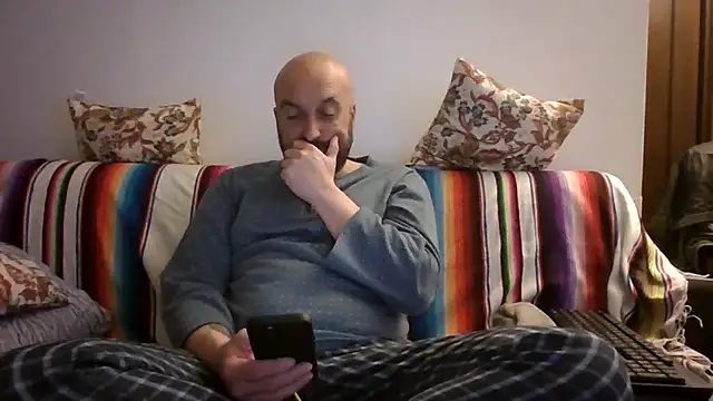 maxxxio12 online show from April 7, 7:25 pm