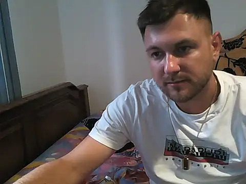 hugedickedd online show from June 11, 2:15 pm