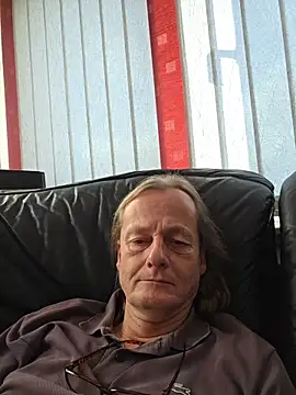 namorreyeb1 online show from November 3, 11:58 am