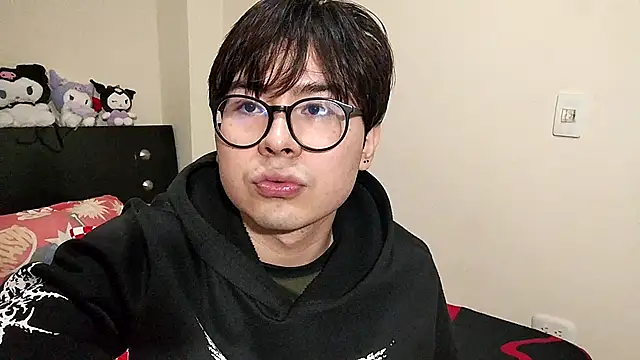 Dante Gothic online show from December 1, 11:30 pm