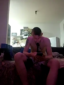 ThePython666 online show from May 4, 11:39 pm