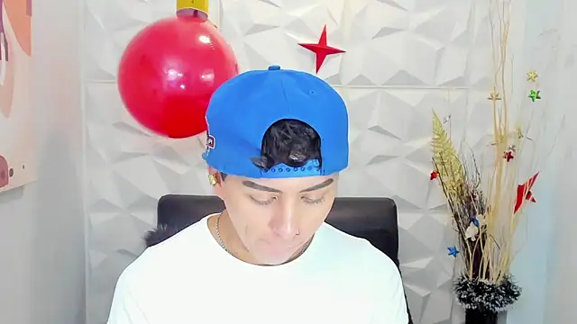 Sam Daves online show from December 18, 1:07 pm