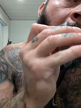 19ribon online show from April 18, 8:49 am