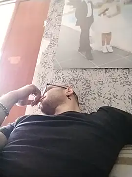 Francescodicristina44 online show from May 24, 4:57 pm