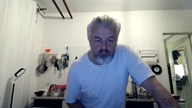 Berg Boy online show from December 19, 5:26 am