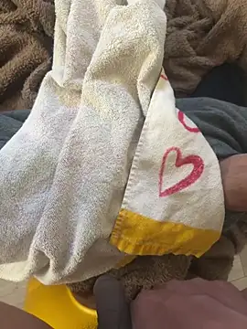 Jhonyfernando001 online show from March 11, 3:57 am