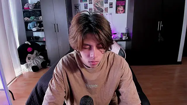 xIce Boy online show from April 12, 1:45 pm