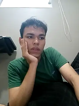 yue014 online show from April 17, 10:01 pm